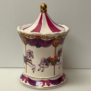 vtg TELEFLORA 9" Lidded Canister Porcelain Musical Carousel Horses Cream